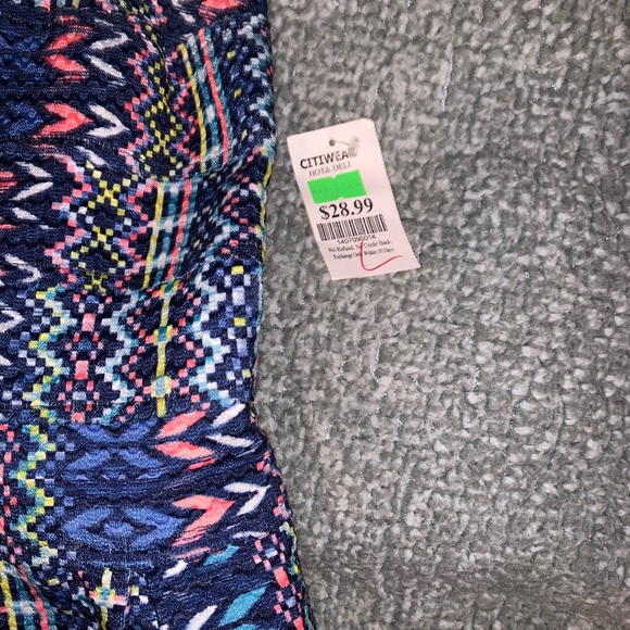 Mini colorful knitted strapless dress - Picture 3 of 3